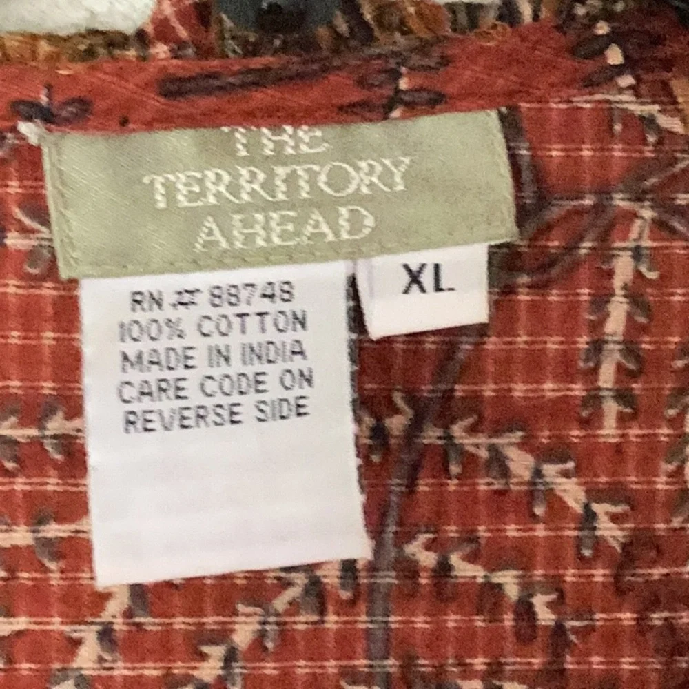 THE TERRITORY AHEAD NWOT❤️ - Picture 2 of 5